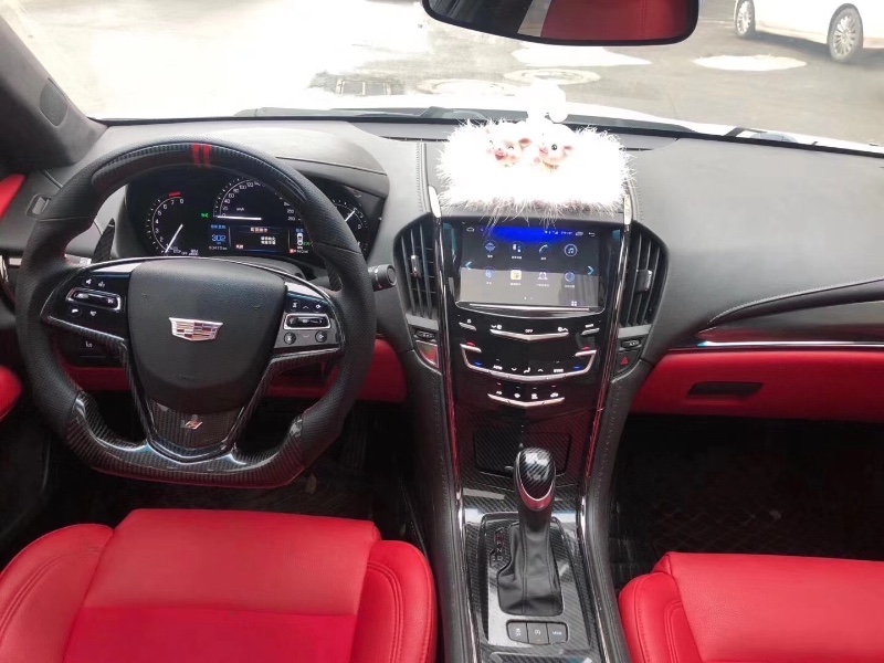 成都18年凯迪拉克ATS7