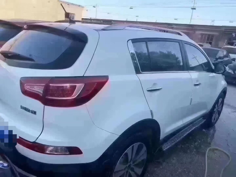 保定14年起亚智跑4