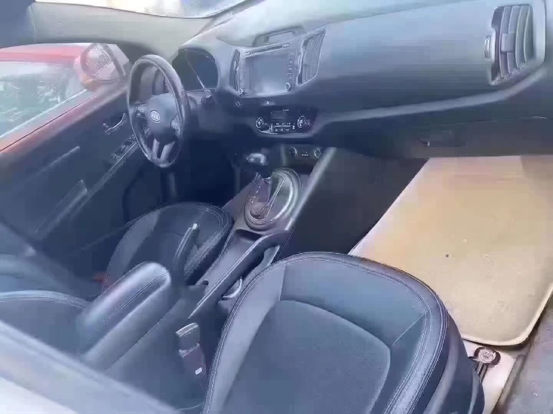 保定14年起亚智跑5