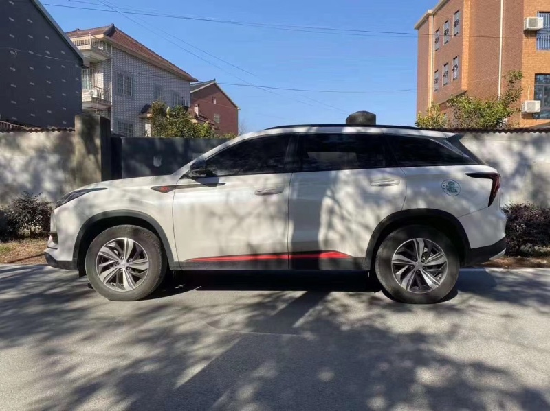 杭州19年長安汽車長安CS752