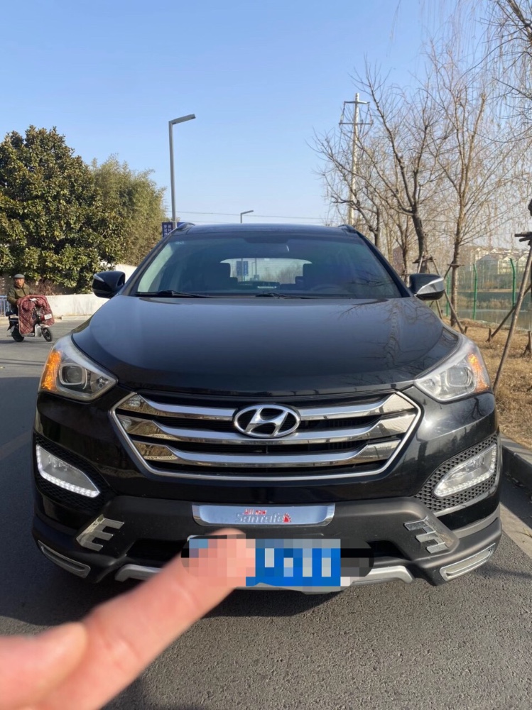 烟台15年现代新胜达8