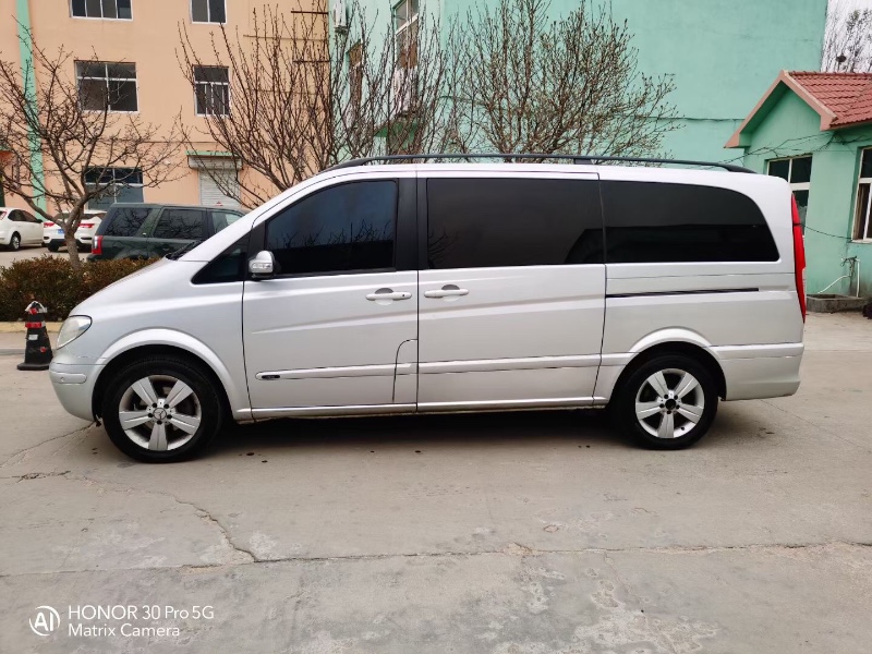 潍坊10年奔驰唯雅诺7