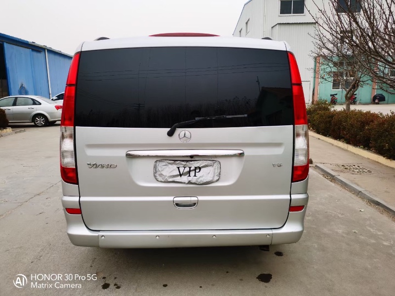 潍坊10年奔驰唯雅诺2