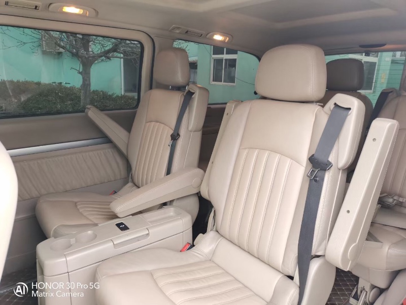 潍坊10年奔驰唯雅诺5