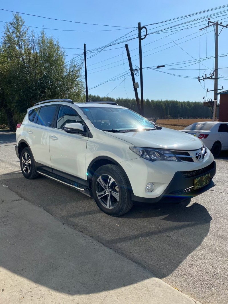 沈陽16年豐田RAV4榮放3