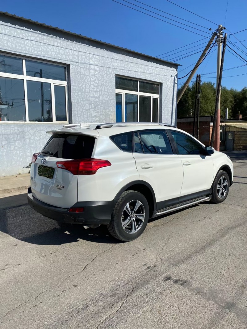 沈陽16年豐田RAV4榮放4