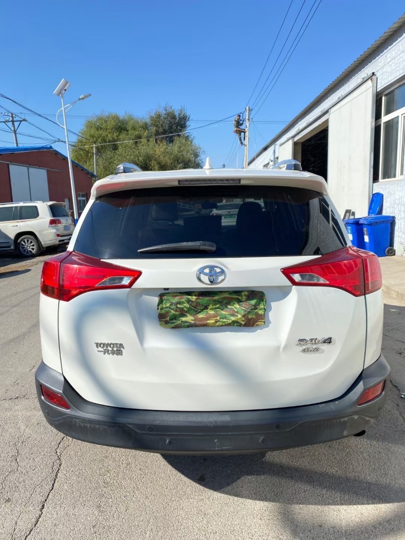 沈陽16年豐田RAV4榮放6