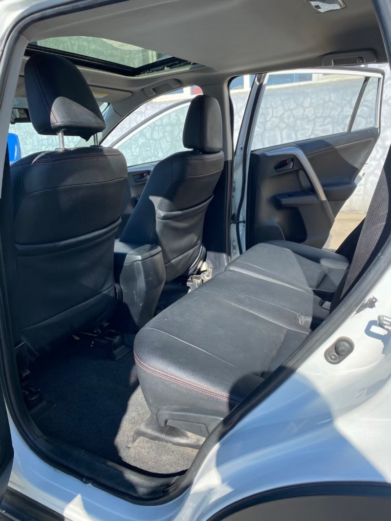 沈陽16年豐田RAV4榮放8