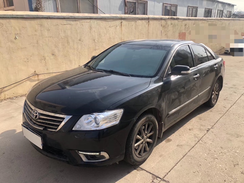 烟台11年丰田凯美瑞3