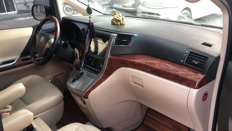 北京11年丰田埃尔法6