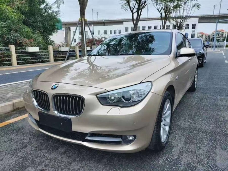 新余13年寶馬5系GT8
