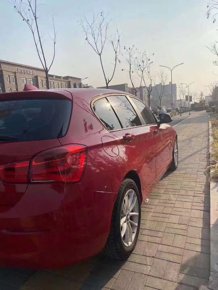 济南16年宝马1系7