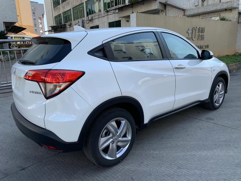 中山20年本田缤智5