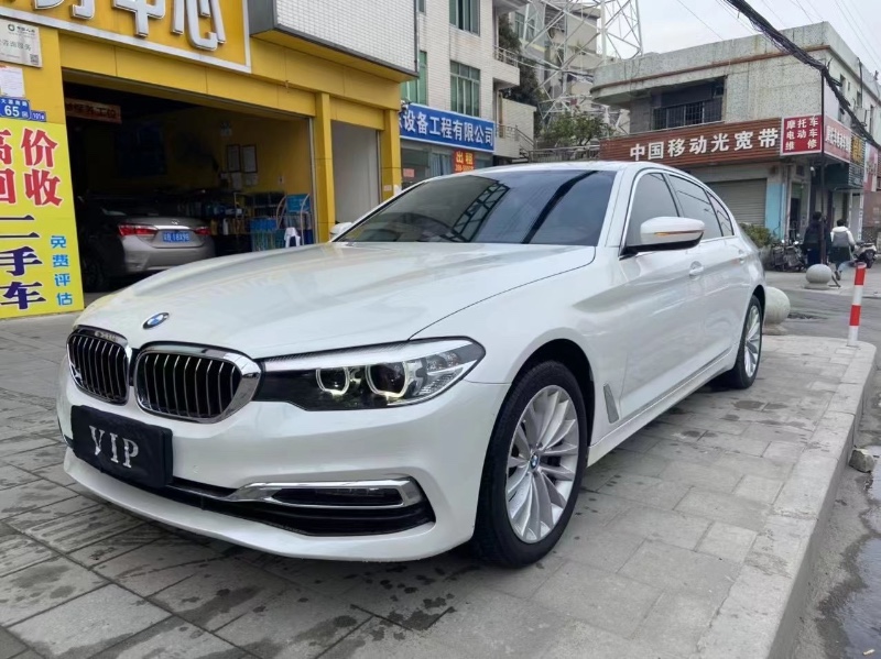 广州19年宝马5系3