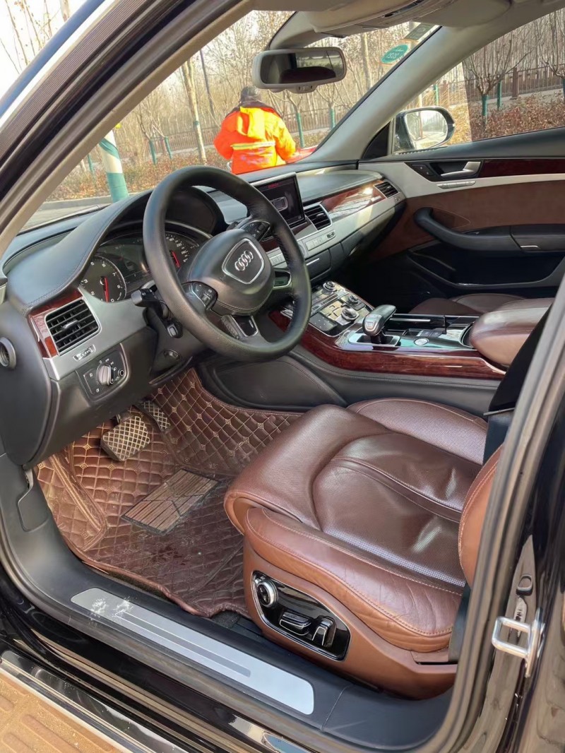 潍坊12年奥迪A8L6