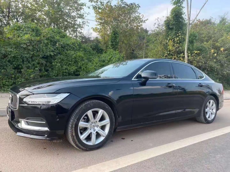 成都17年沃尔沃S902