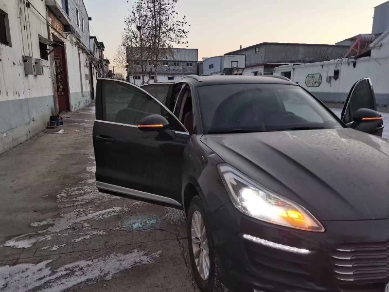 济南19年众泰SR96