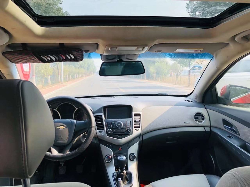 郑州13年雪佛兰科鲁兹2