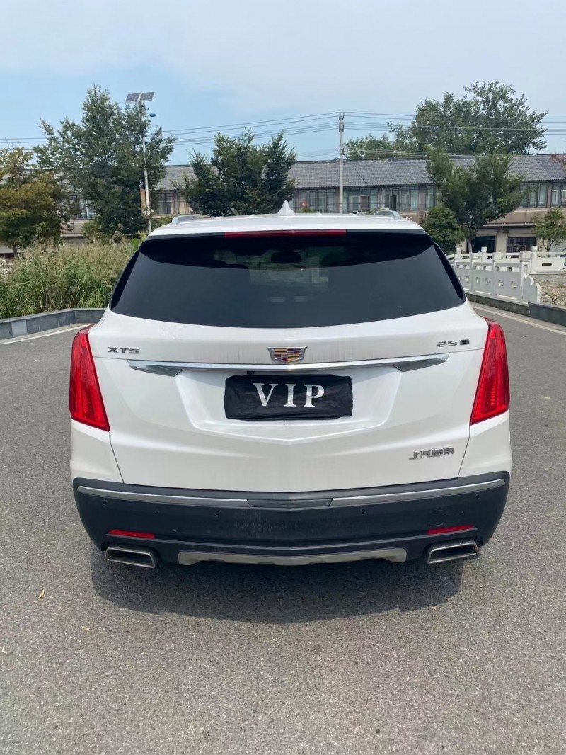 徐州17年凯迪拉克XT54
