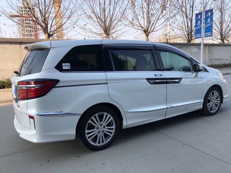 济南19年本田艾力绅7