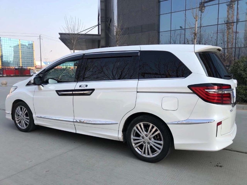 济南19年本田艾力绅6