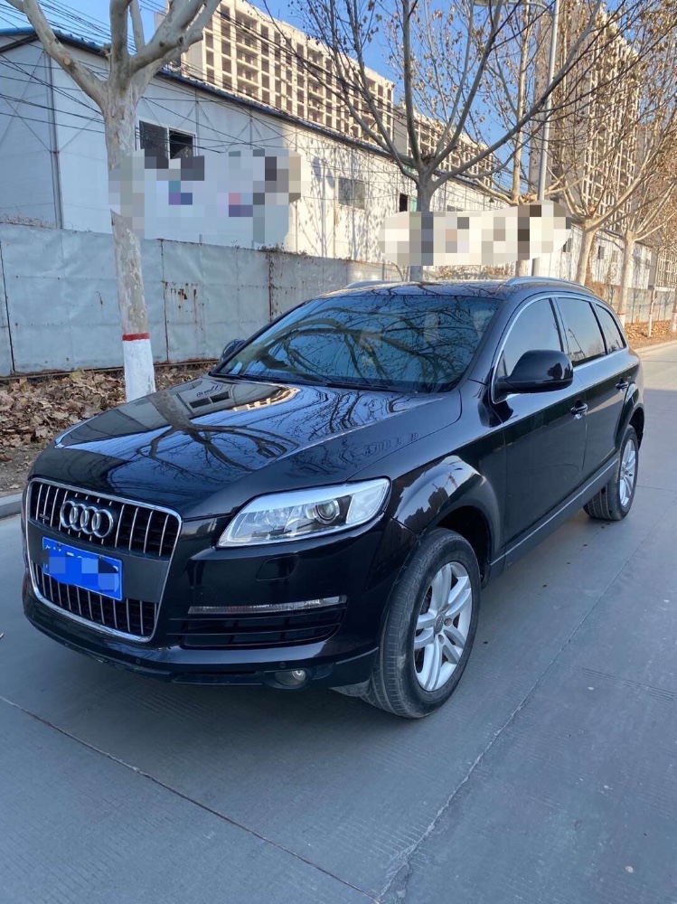 济南09年奥迪Q77