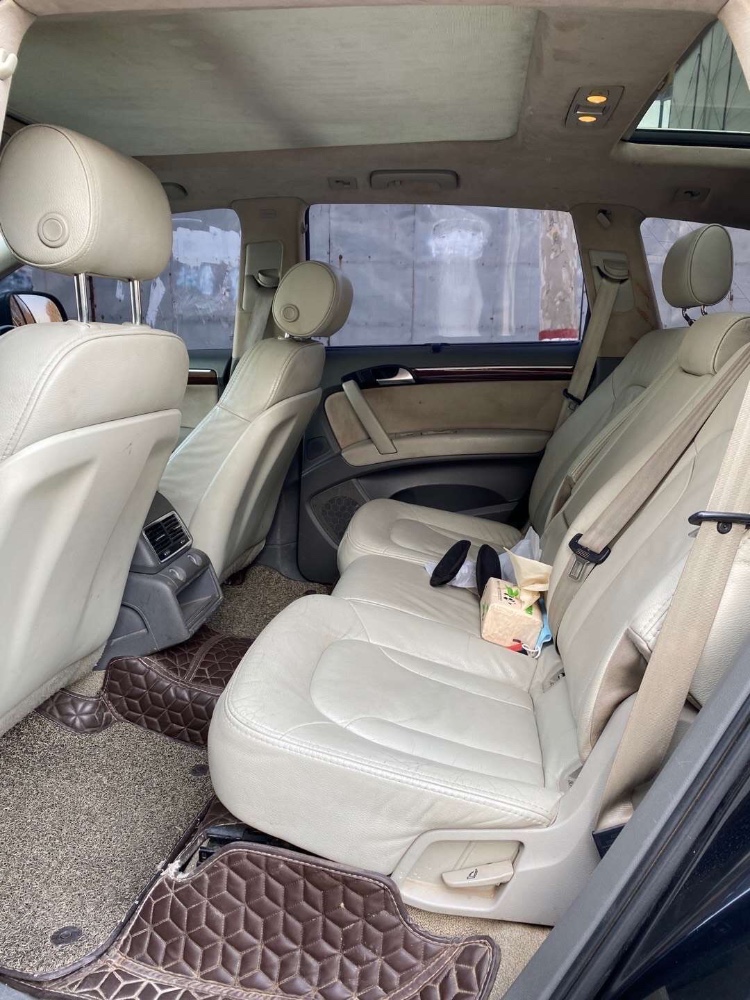 济南09年奥迪Q74