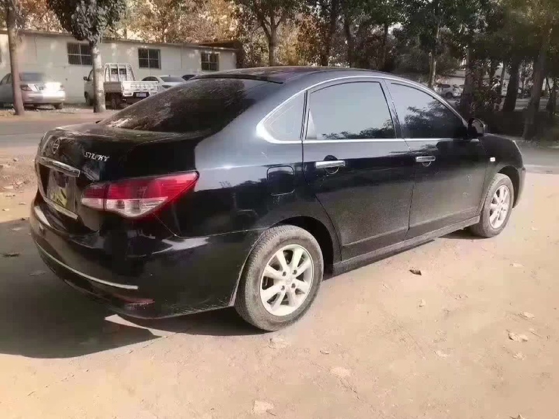 保定18年日产轩逸1