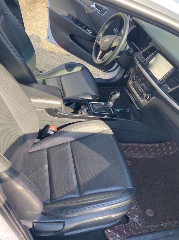 郑州18年现代名图7