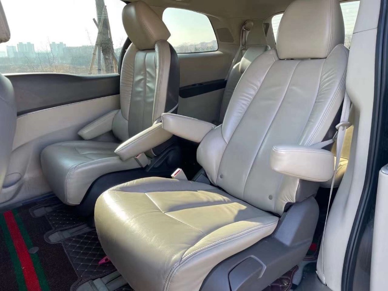 淄博13年别克别克GL82