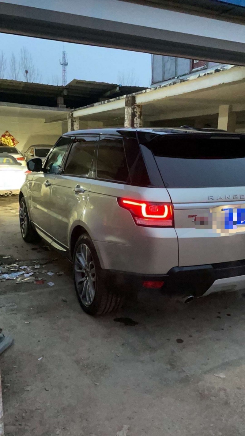 北京15年路虎揽胜运动5