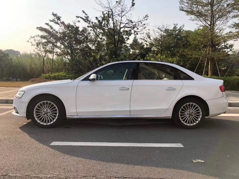 广州16年奥迪A4L3