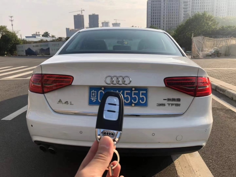 广州16年奥迪A4L7