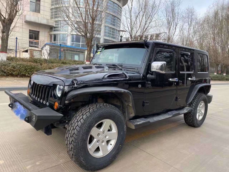 忻州13年Jeep牧馬人9