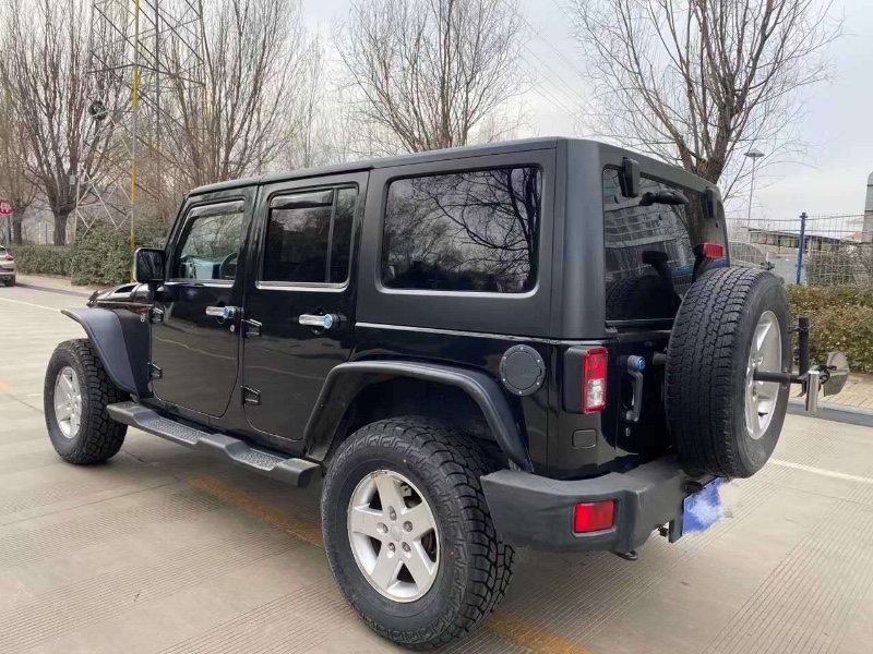 忻州13年Jeep牧馬人3