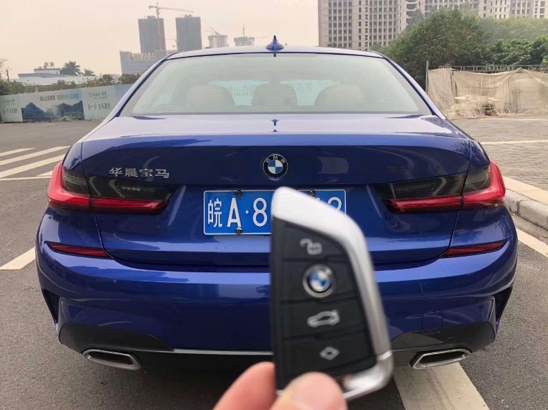广州20年宝马3系6