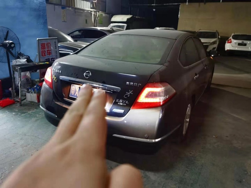 广州11年日产天籁6