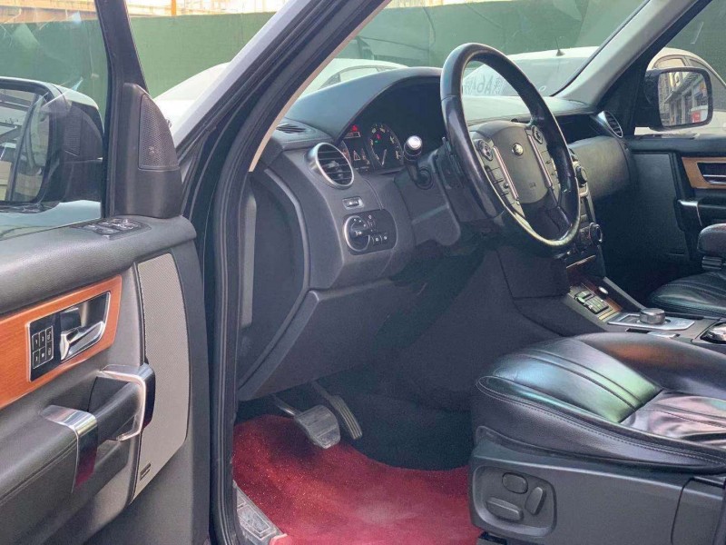 成都13年路虎发现46