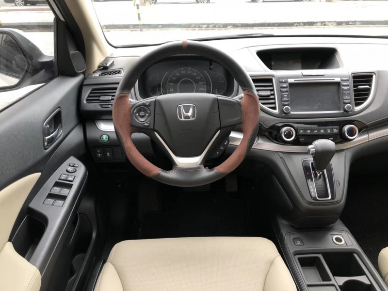 佛山16年本田CRV9