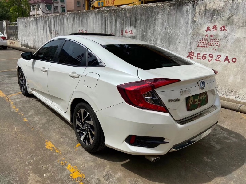 佛山16年本田思域2
