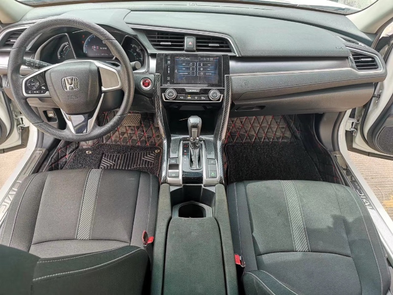 佛山16年本田思域3