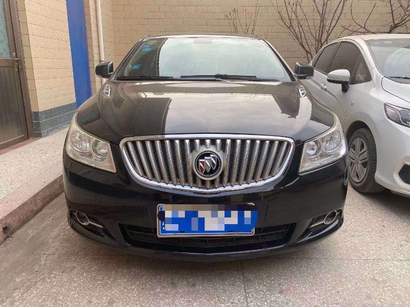 保定13年别克君越1