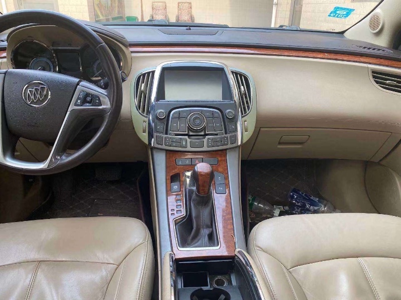 保定13年别克君越6