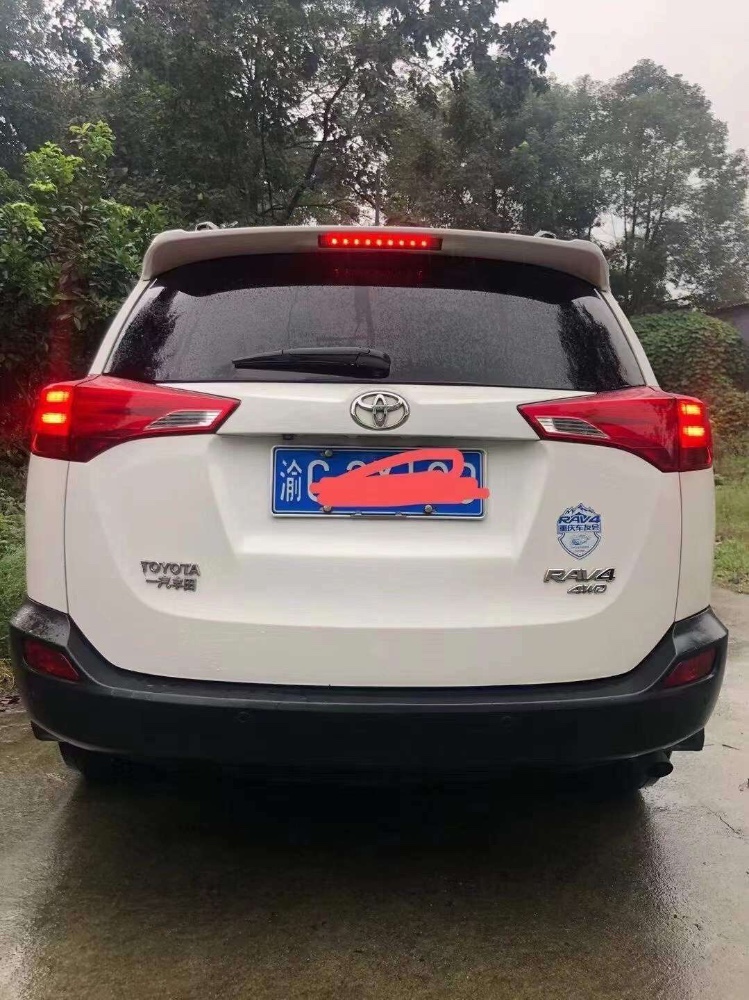 重慶14年豐田RAV43