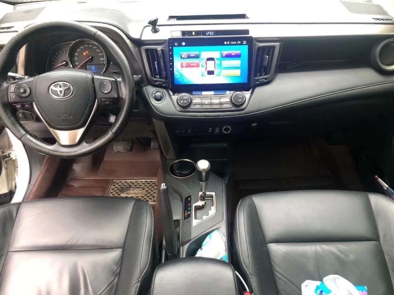 重慶14年豐田RAV45