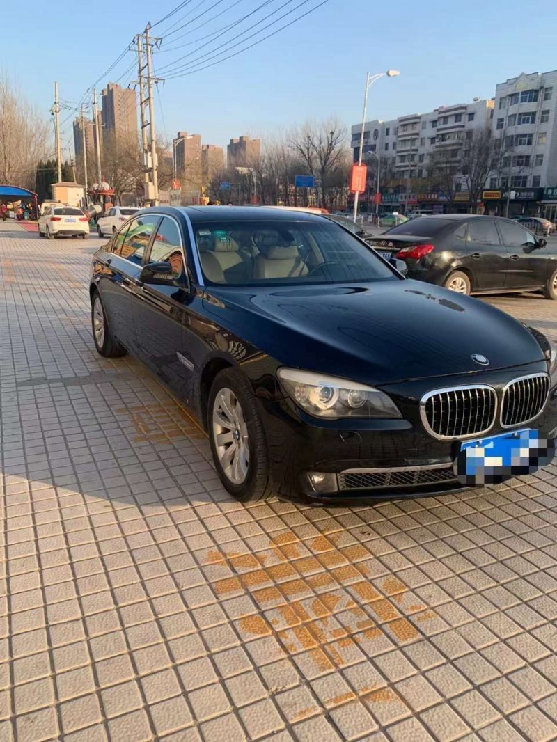 潍坊09年宝马7系6
