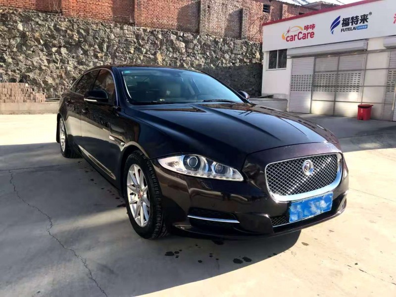 济宁14年捷豹XJ3