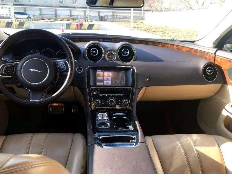 济宁14年捷豹XJ5