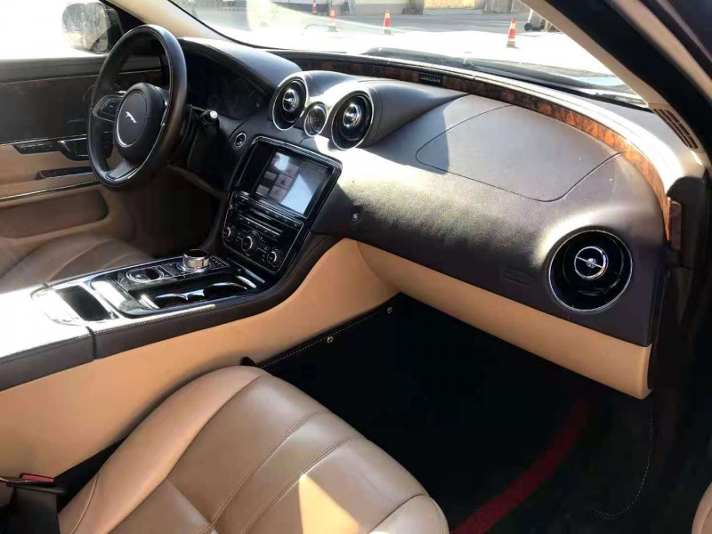 济宁14年捷豹XJ7