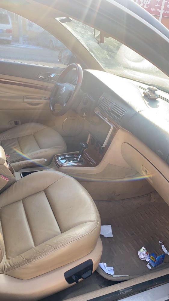 青岛09年大众帕萨特3